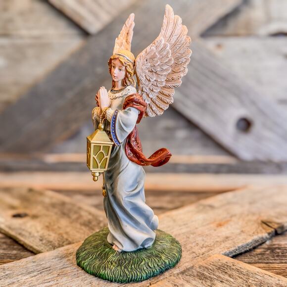 Hawthorne Village Thomas Kinkaid Nativity “Angel of Light” Figurine-Discontinued - Picture 2 of 9